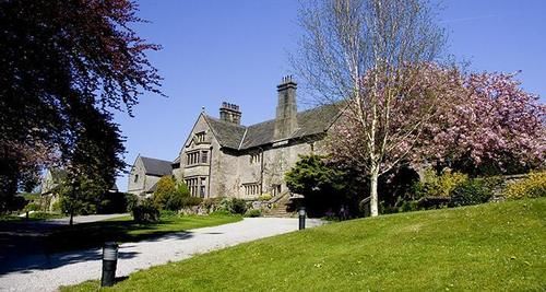 Yha Hartington Hall Hostel Exterior photo